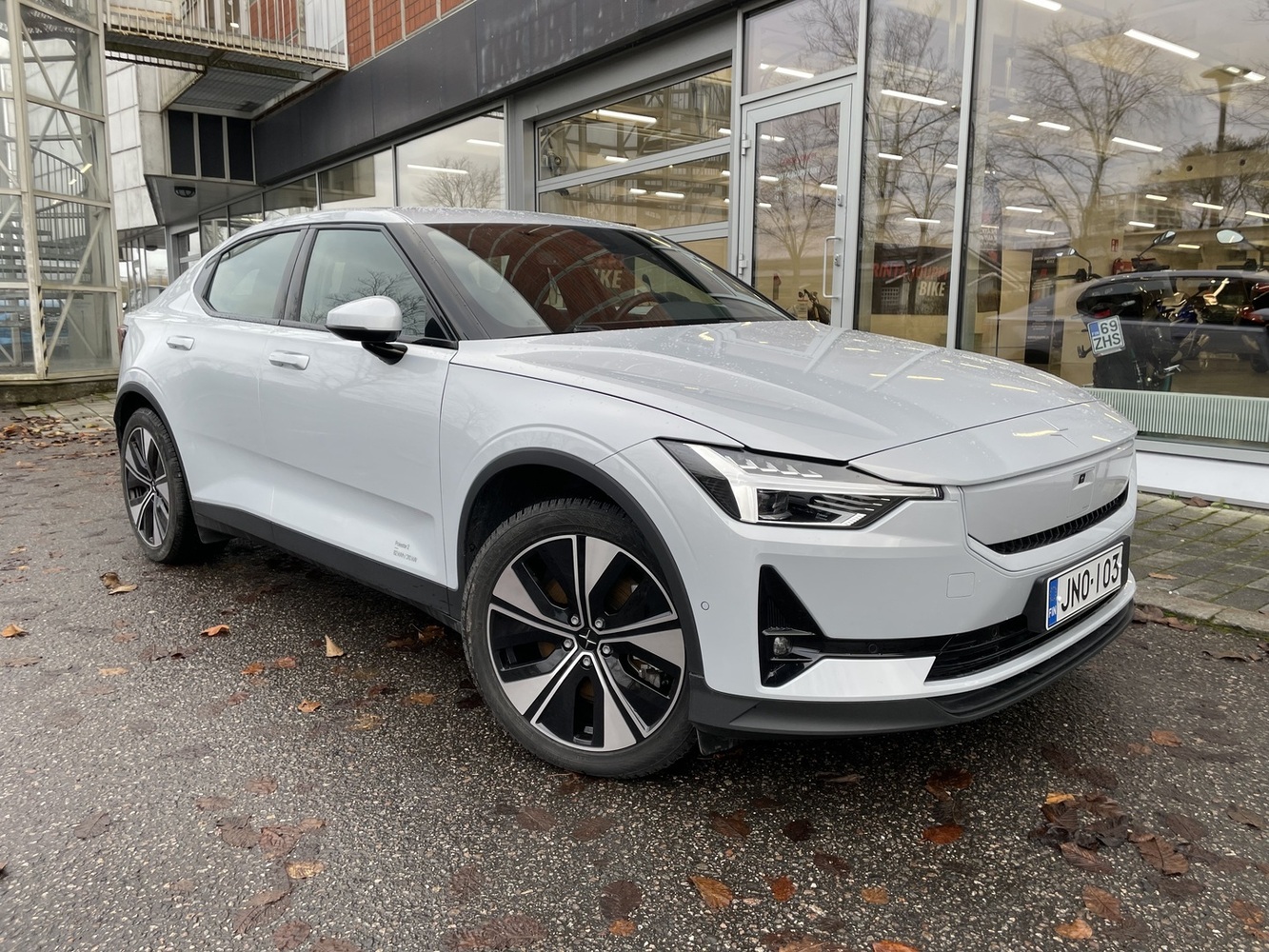 Polestar 2 vaihtoauto