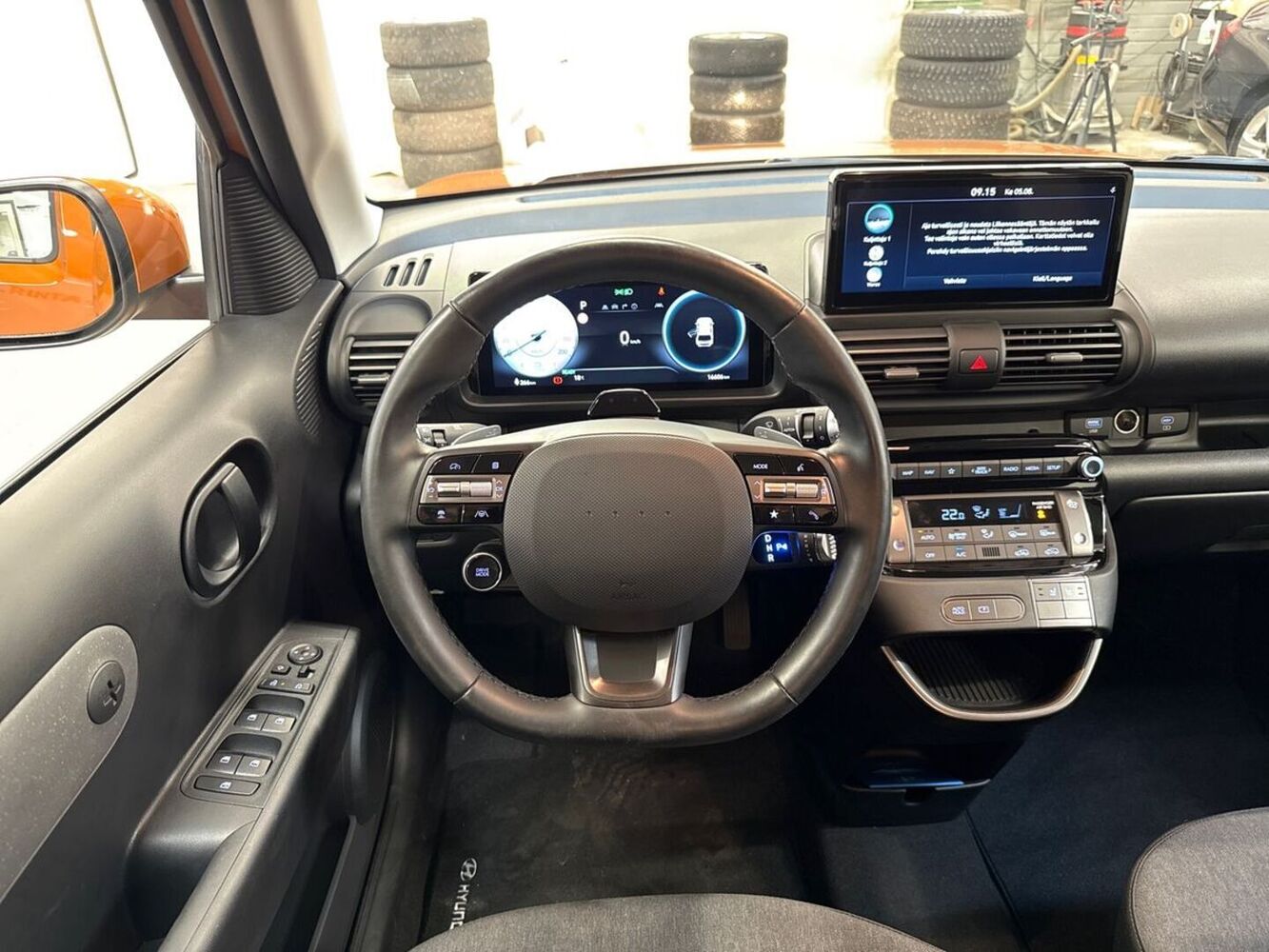 Hyundai INSTER vaihtoauto