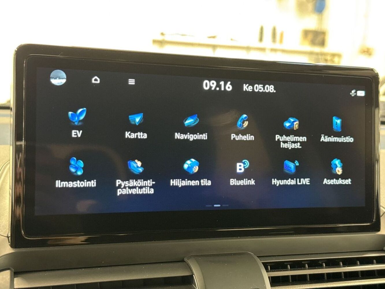 Hyundai INSTER vaihtoauto
