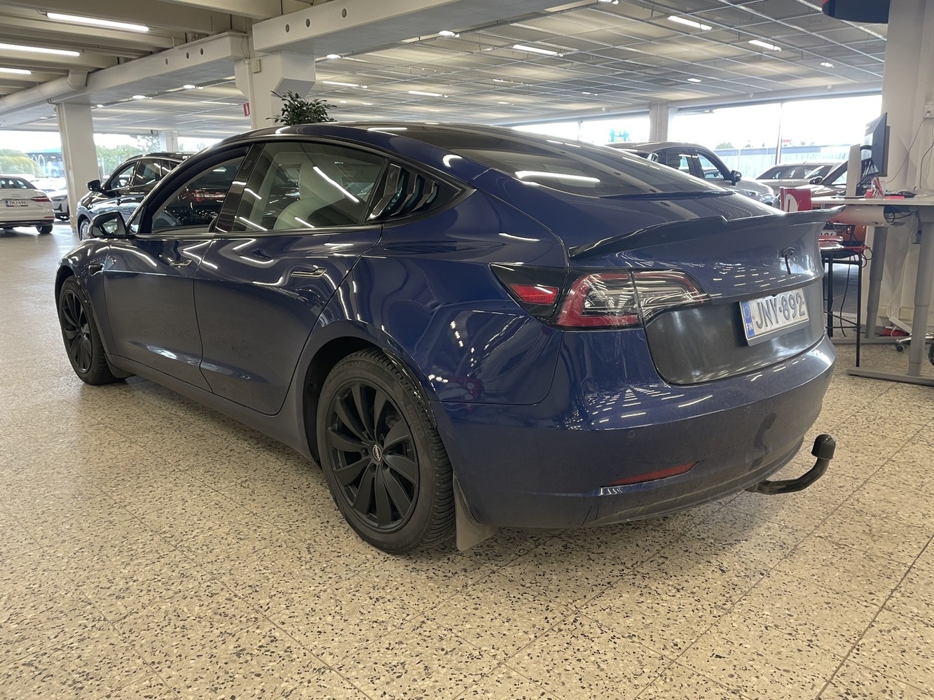 Tesla Model 3 vaihtoauto