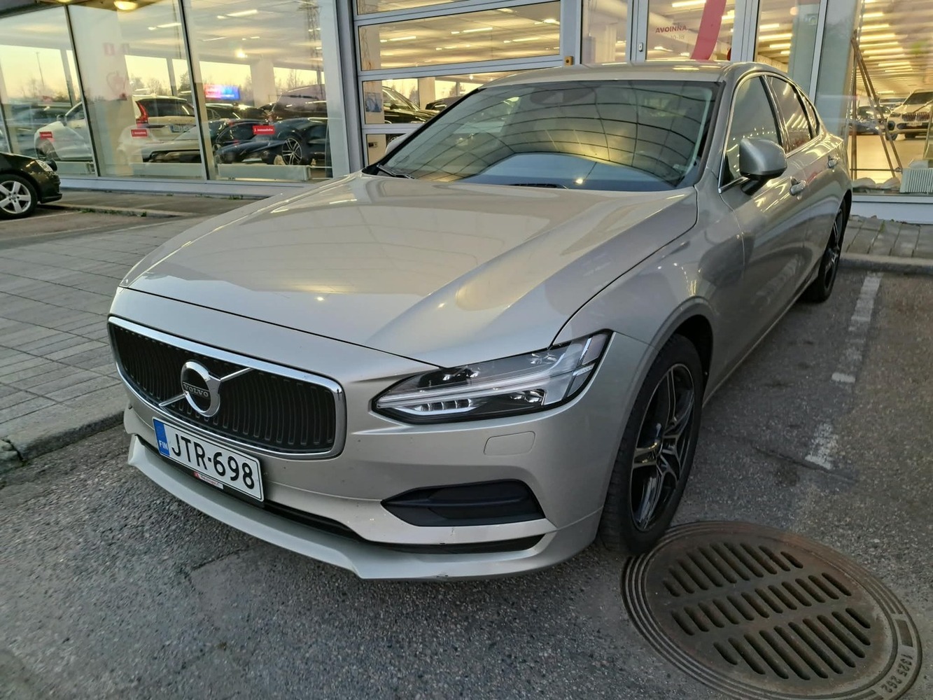 Volvo S90 vaihtoauto