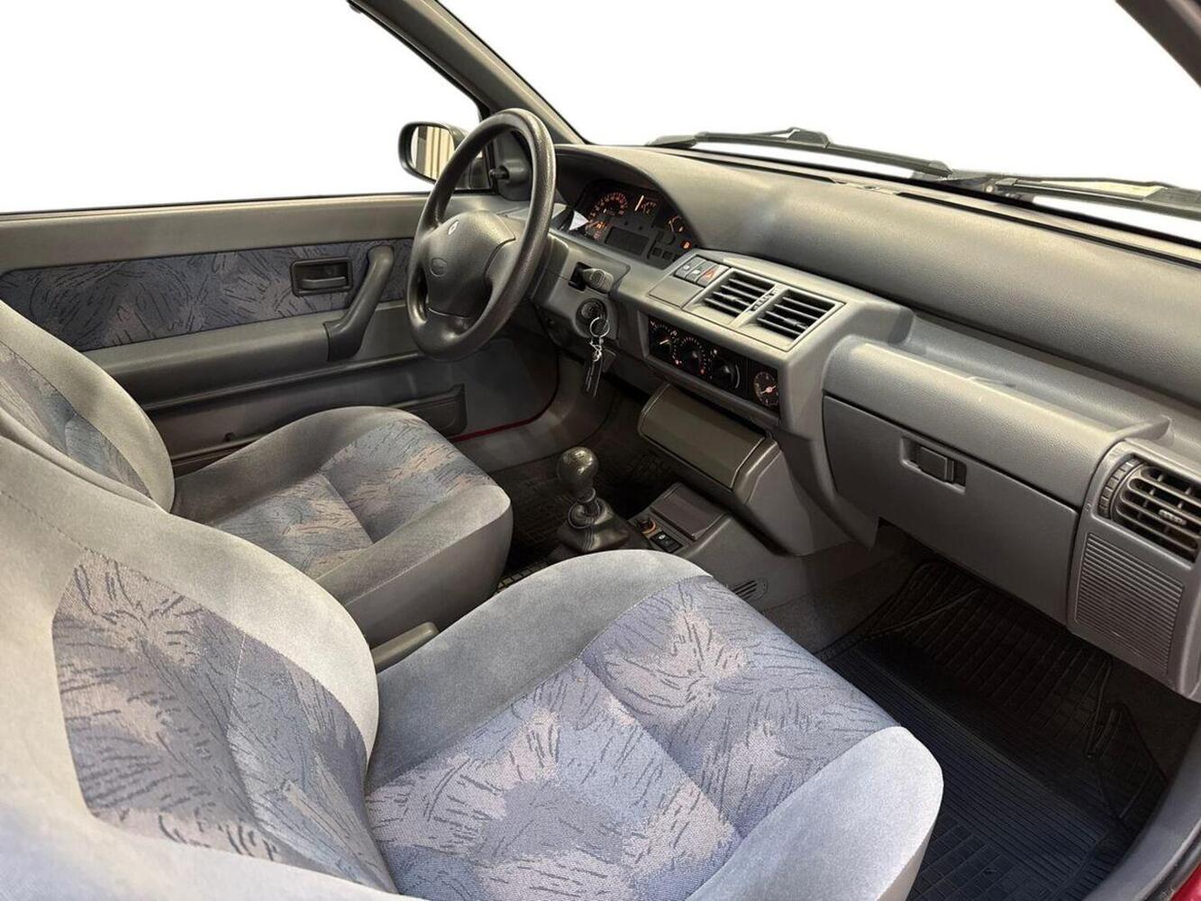 Renault Clio vaihtoauto
