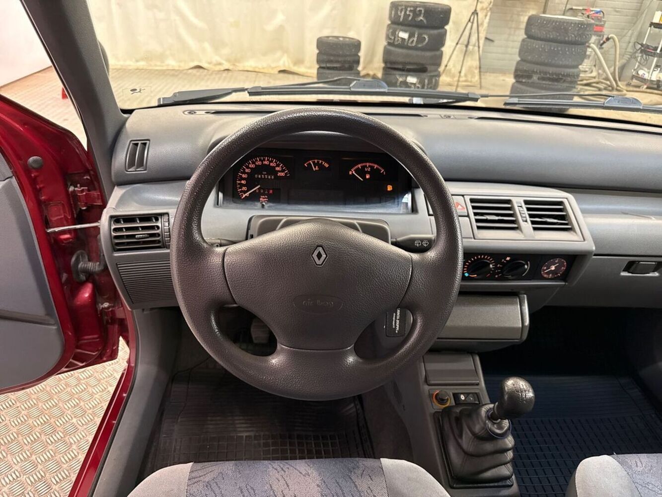 Renault Clio vaihtoauto