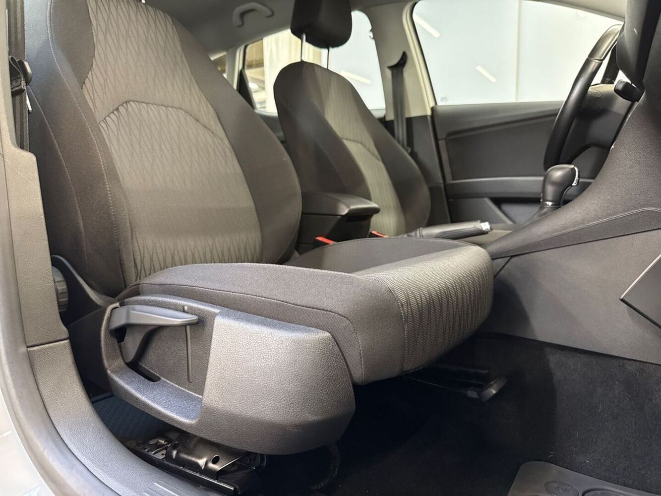 SEAT Leon vaihtoauto