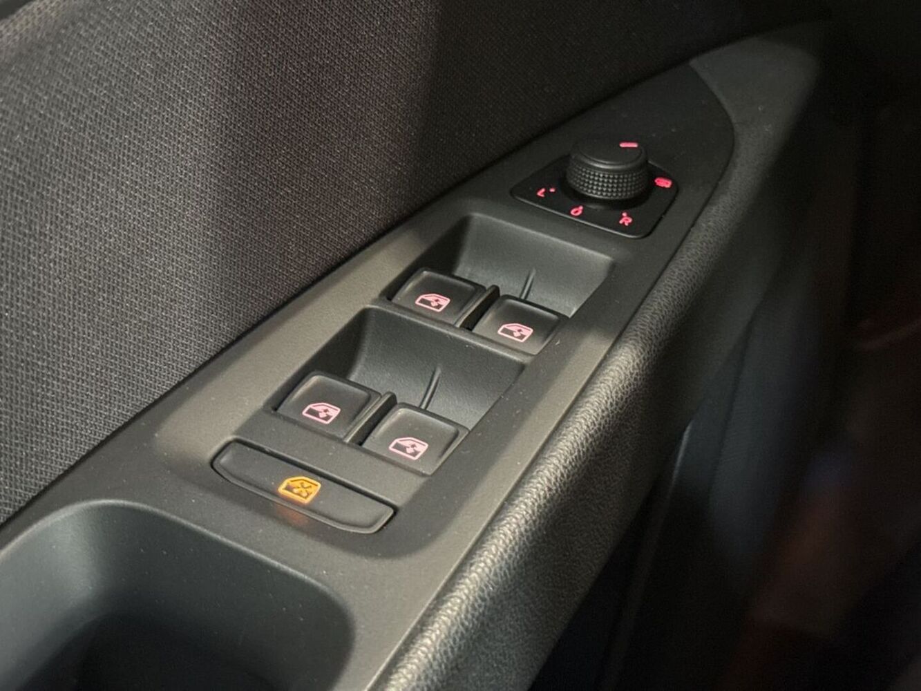 SEAT Leon vaihtoauto