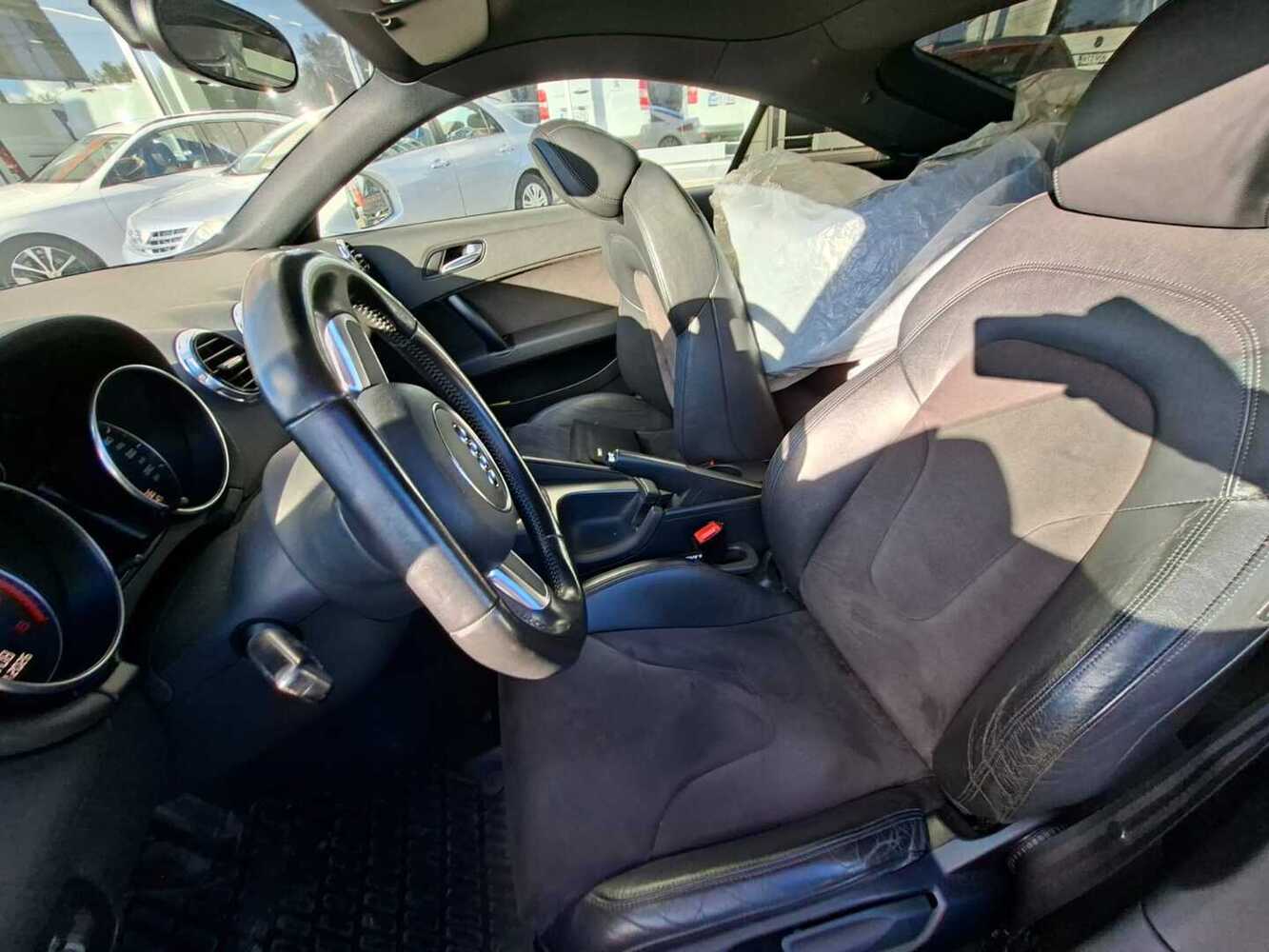 Audi TT vaihtoauto