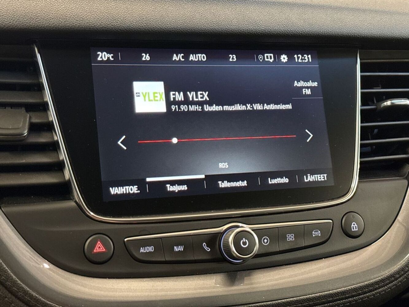 Opel Grandland X vaihtoauto