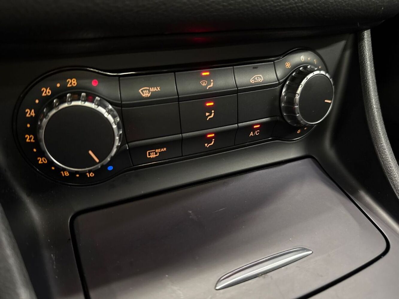 Mercedes-Benz GLA vaihtoauto