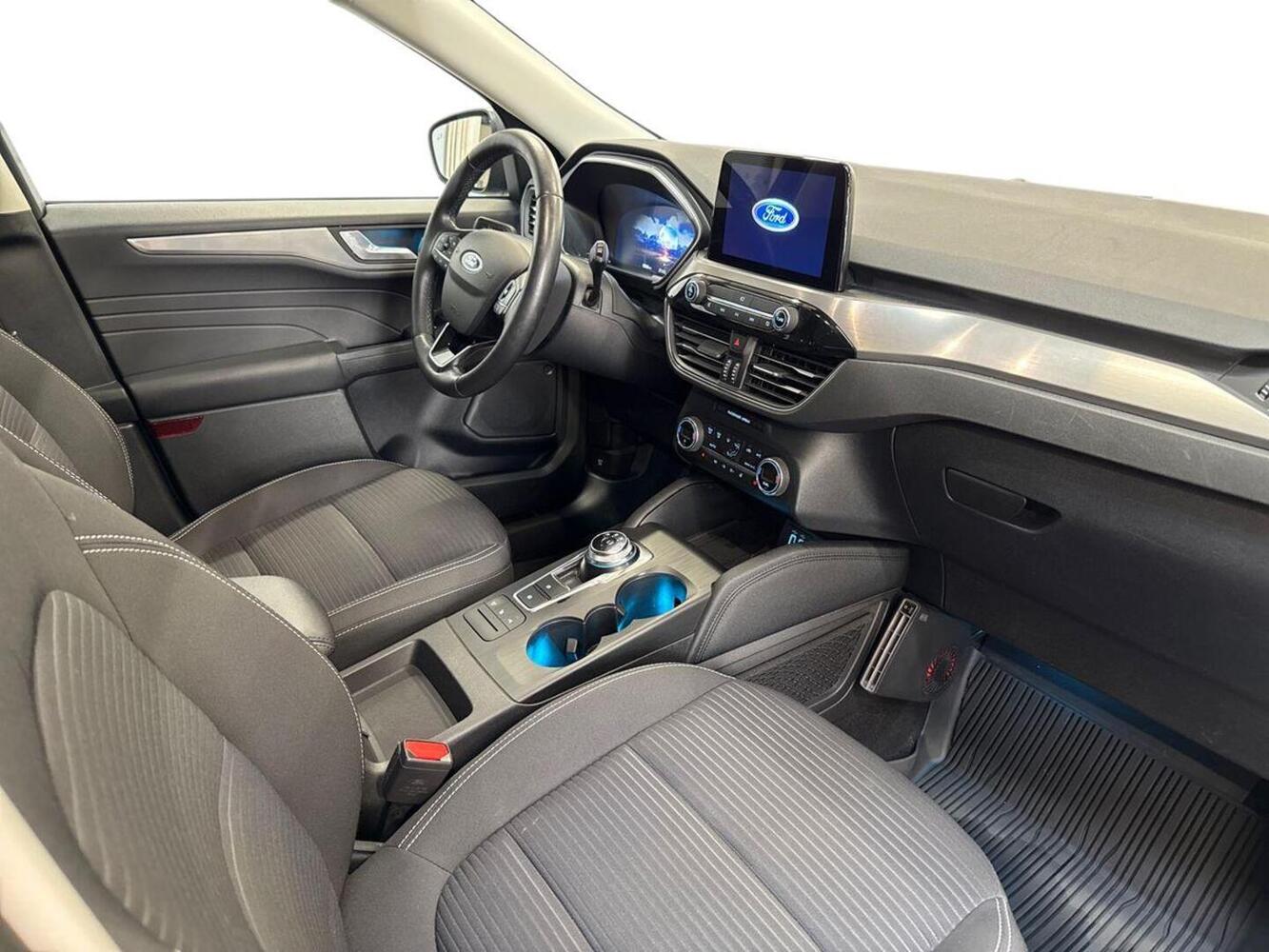 Ford Kuga vaihtoauto