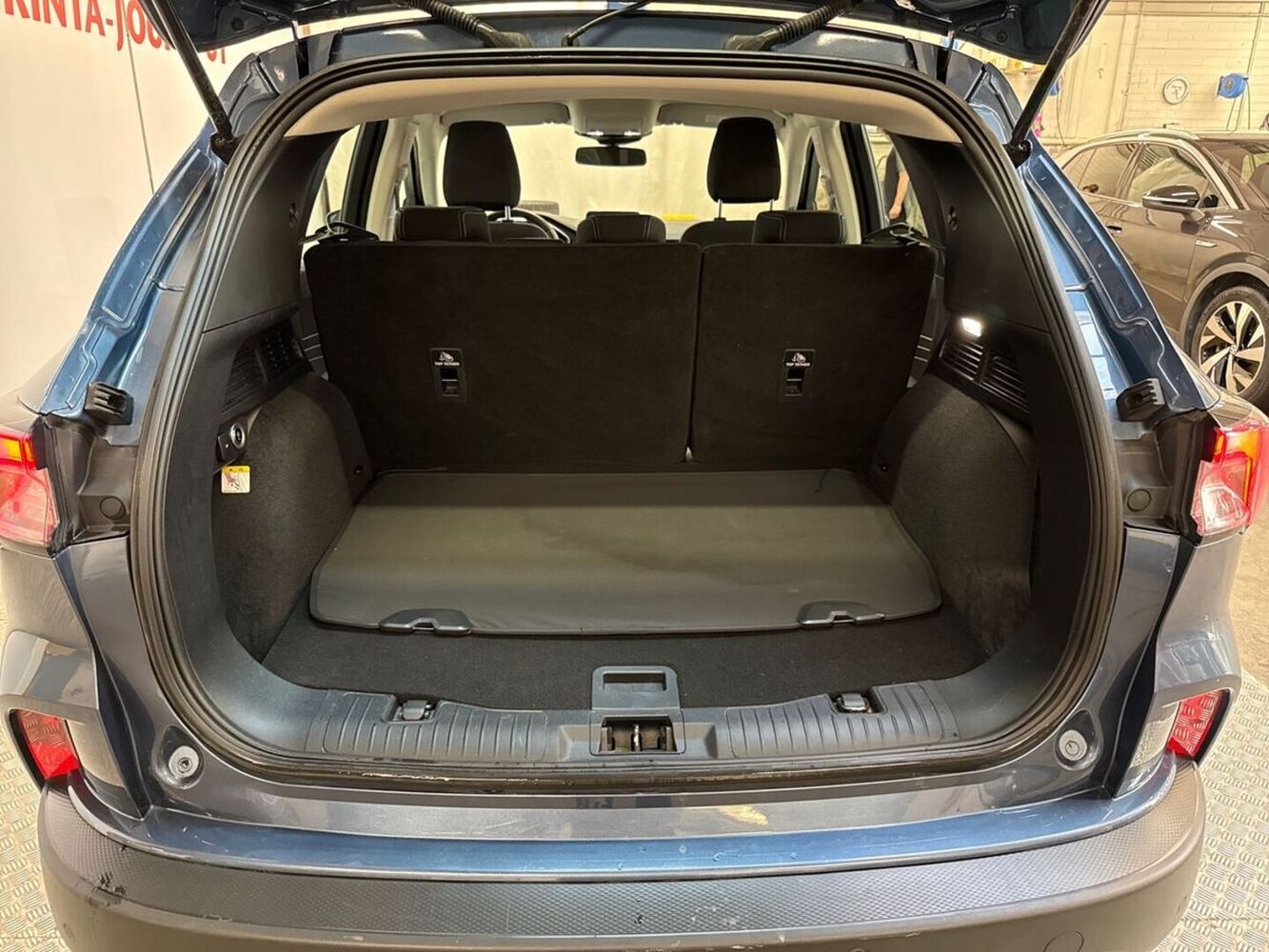 Ford Kuga vaihtoauto