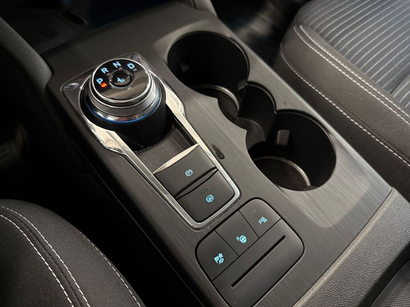 Ford Kuga vaihtoauto