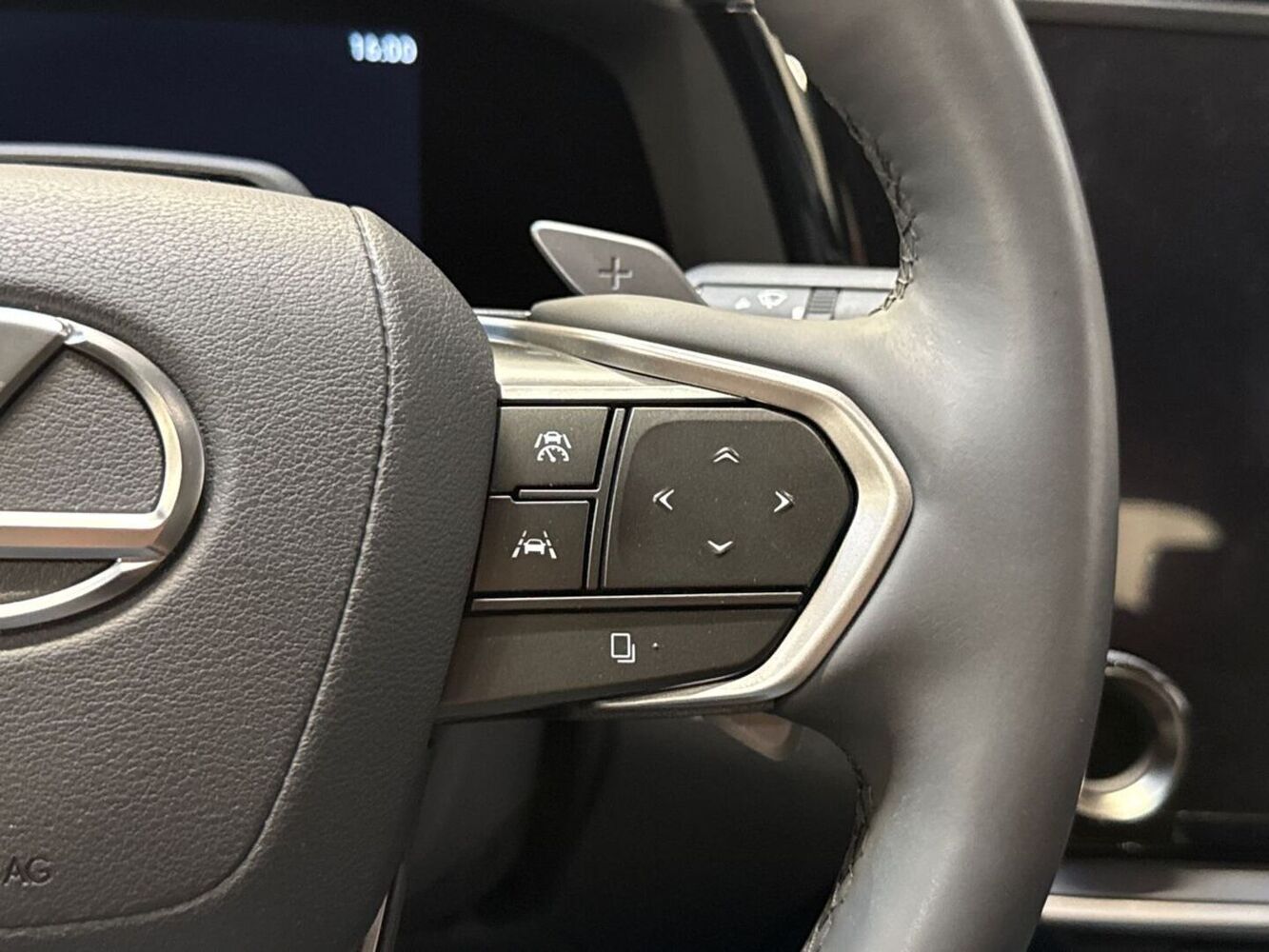 Lexus RZ vaihtoauto
