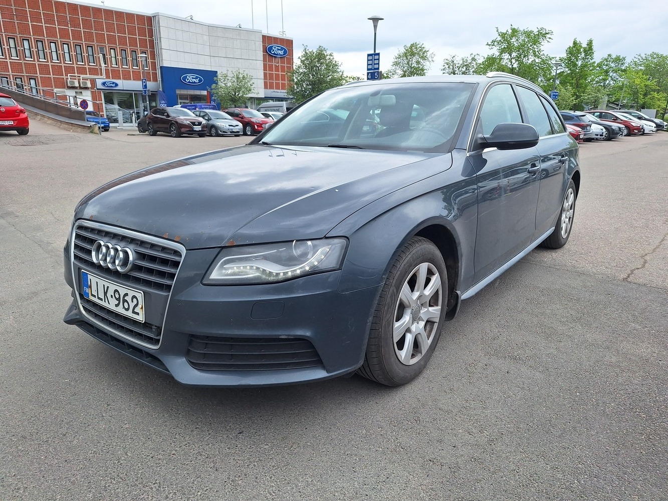 Audi A4 vaihtoauto
