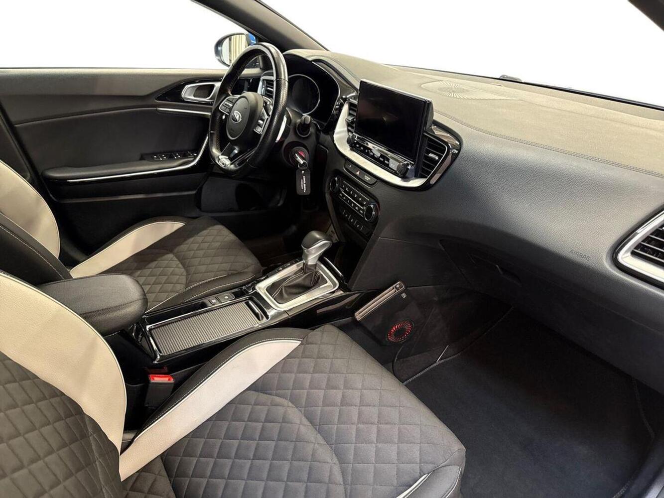 Kia Proceed vaihtoauto