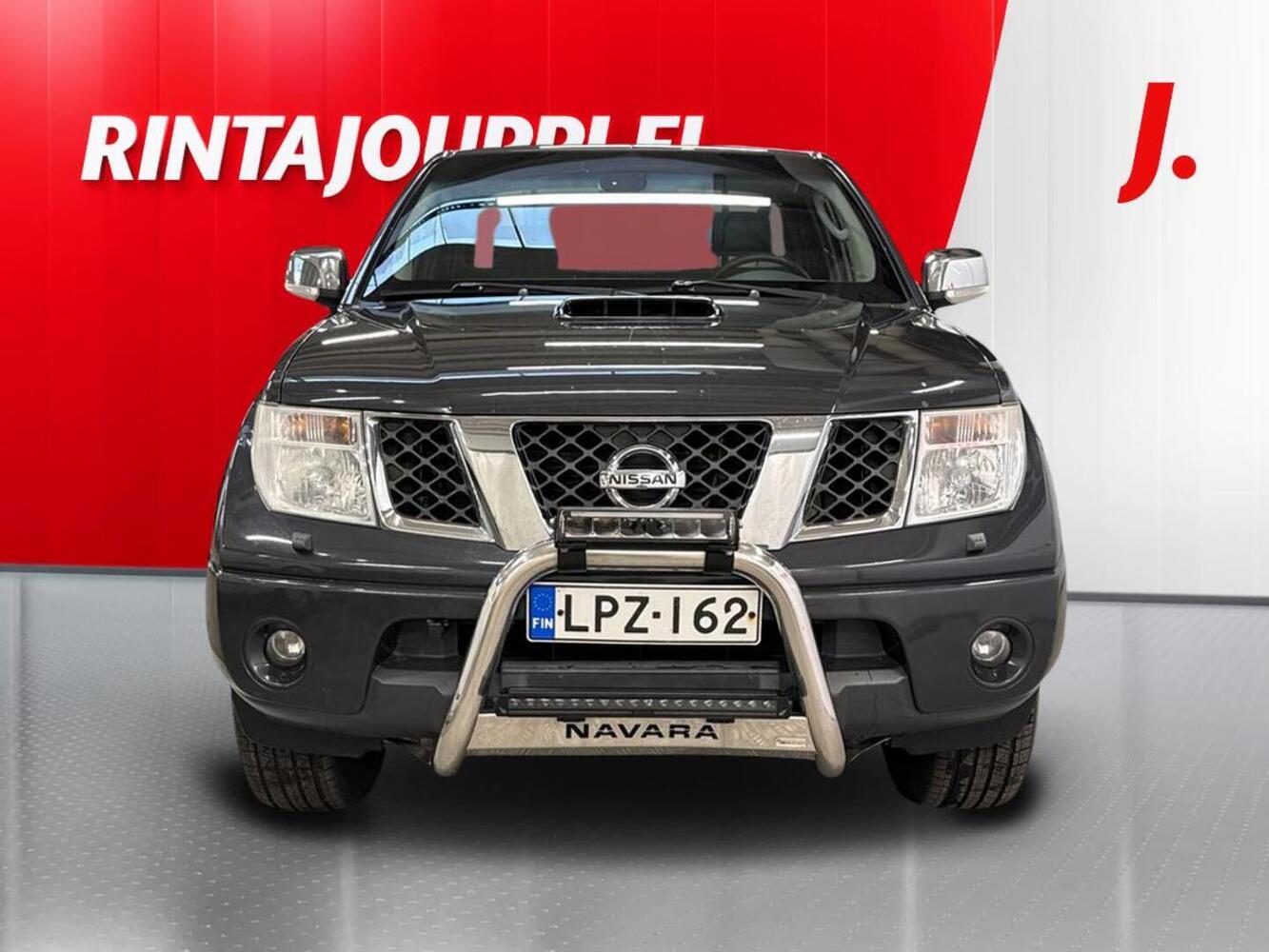 Nissan Navara vaihtoauto