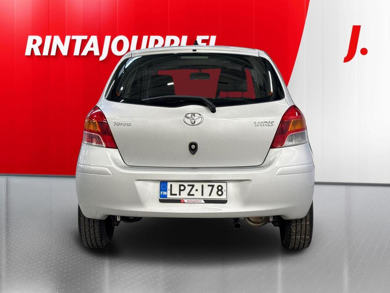 Toyota Yaris vaihtoauto