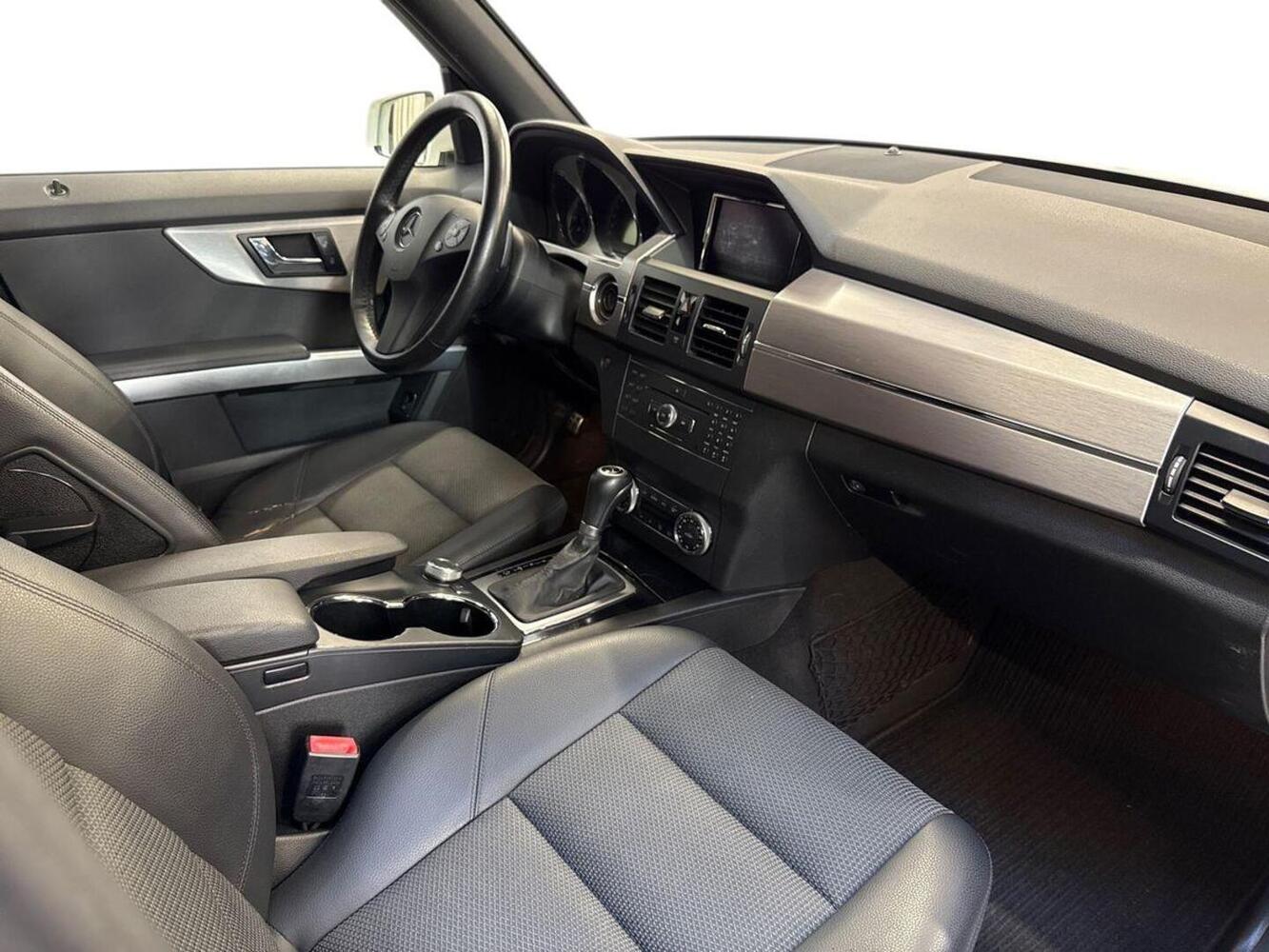 Mercedes-Benz GLK vaihtoauto
