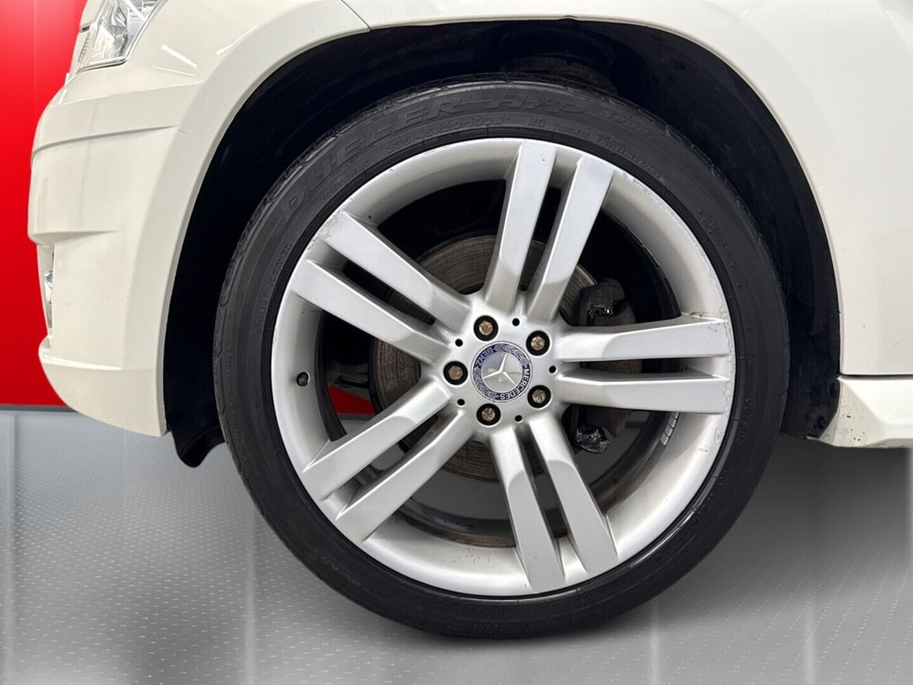 Mercedes-Benz GLK vaihtoauto