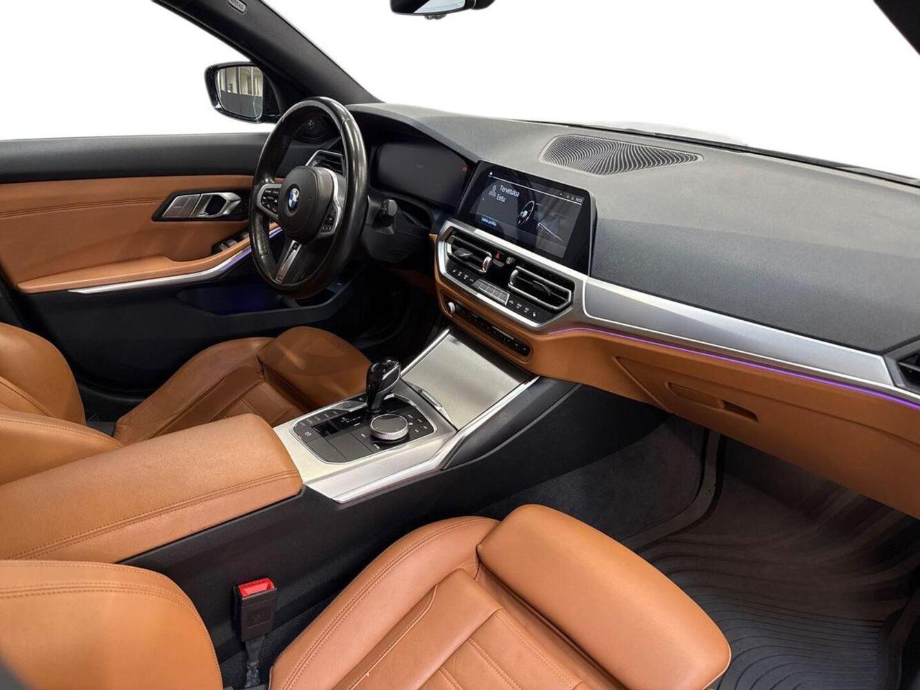 BMW 330 vaihtoauto