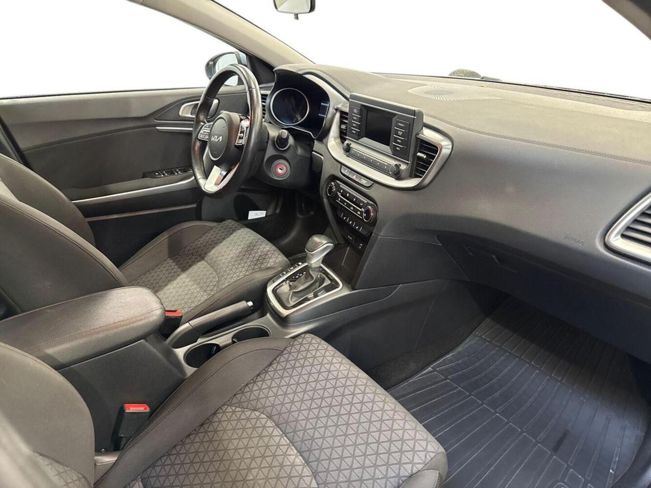 Kia Ceed vaihtoauto