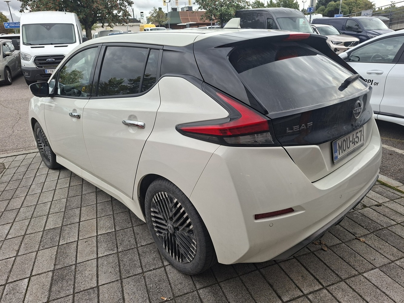 Nissan Leaf vaihtoauto