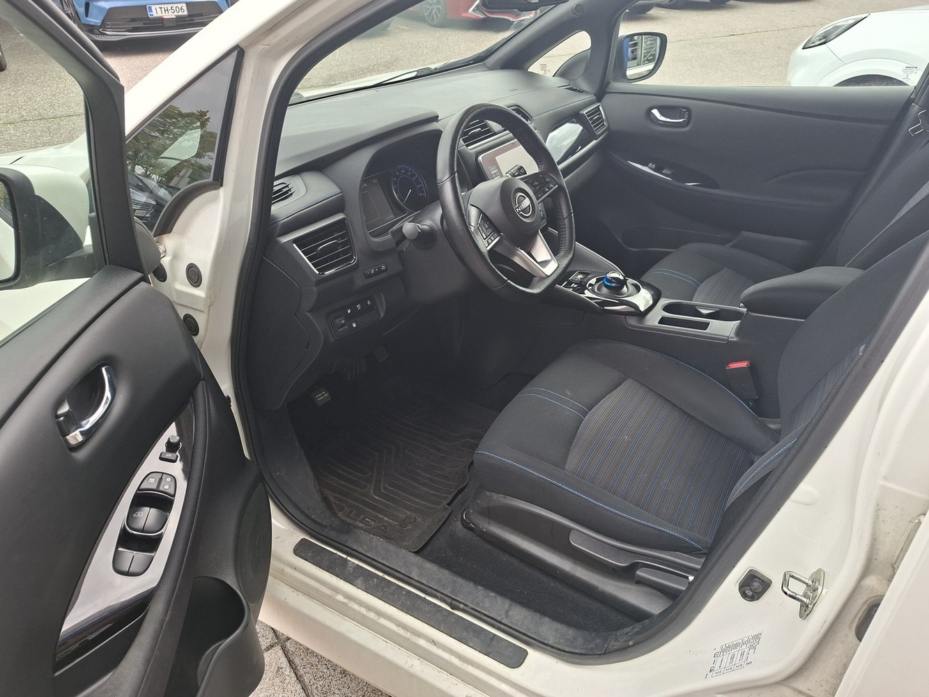 Nissan Leaf vaihtoauto