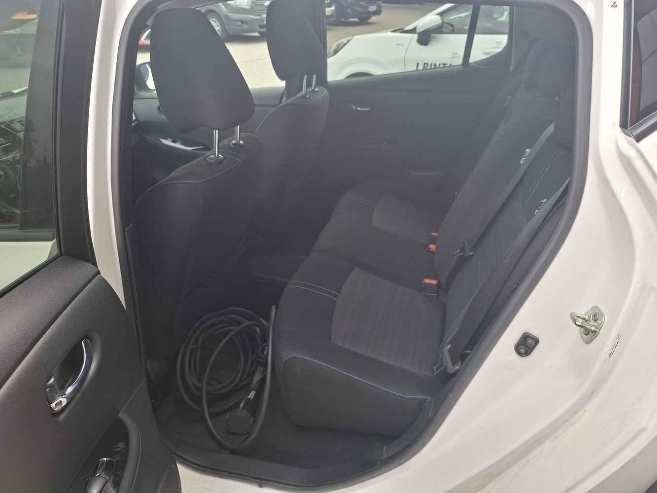 Nissan Leaf vaihtoauto