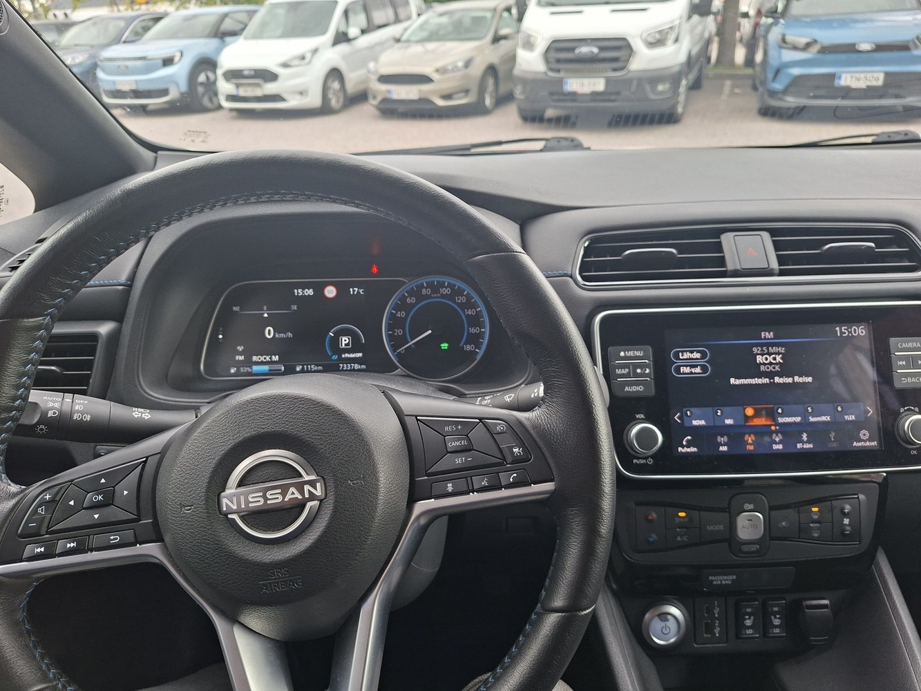 Nissan Leaf vaihtoauto