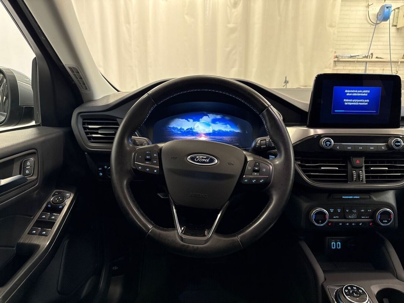 Ford Kuga vaihtoauto