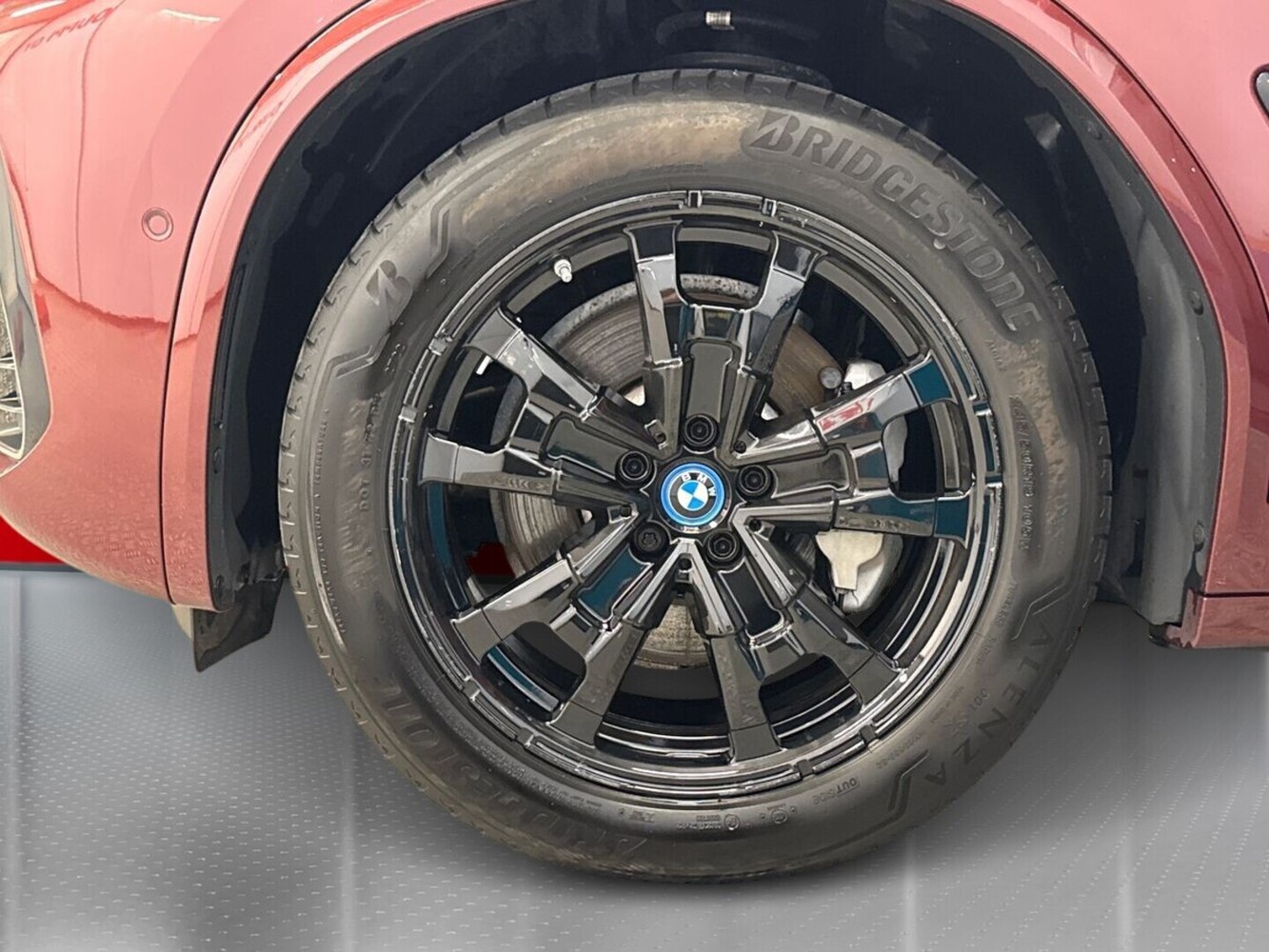 BMW iX3 vaihtoauto