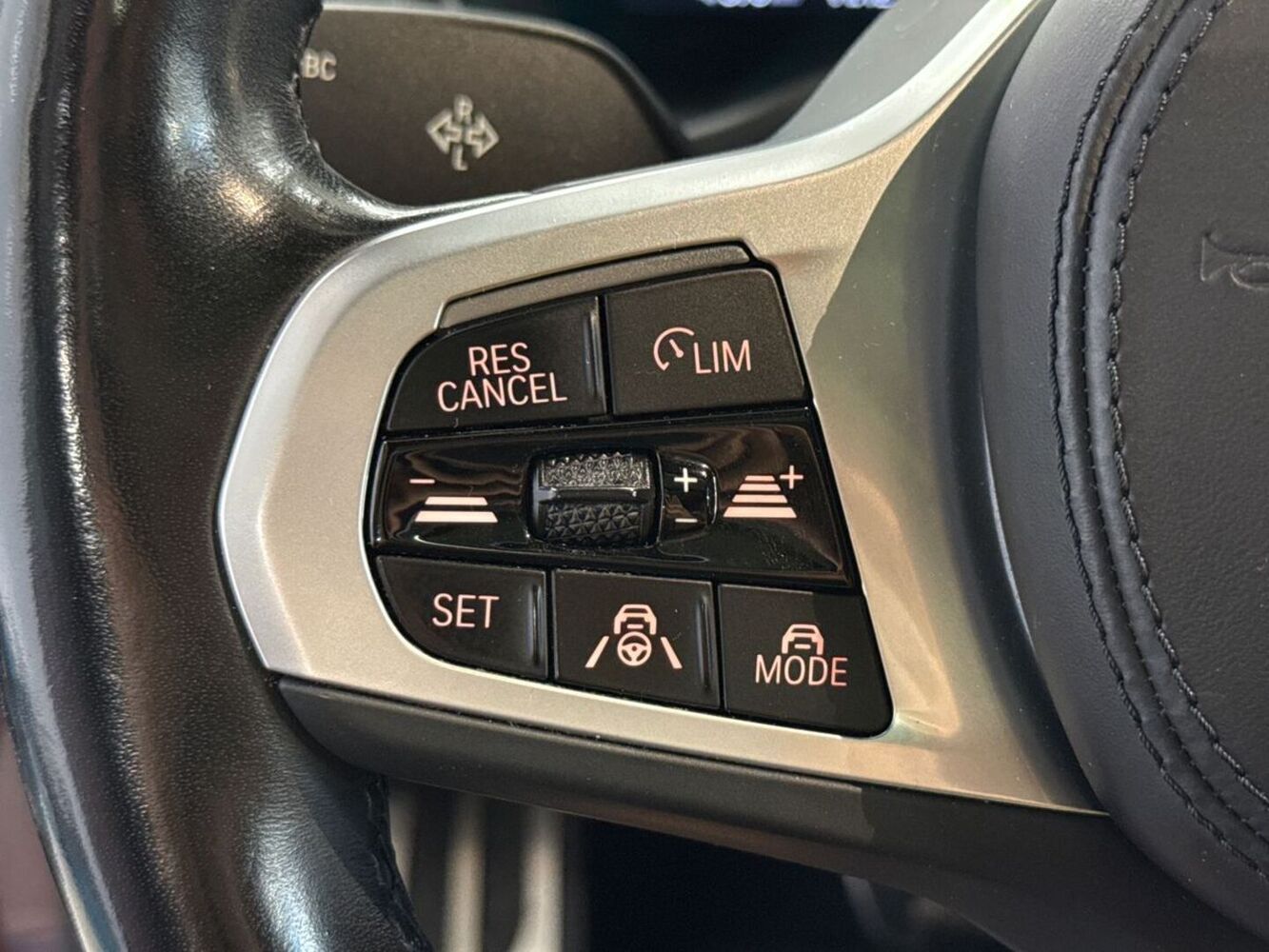 BMW iX3 vaihtoauto