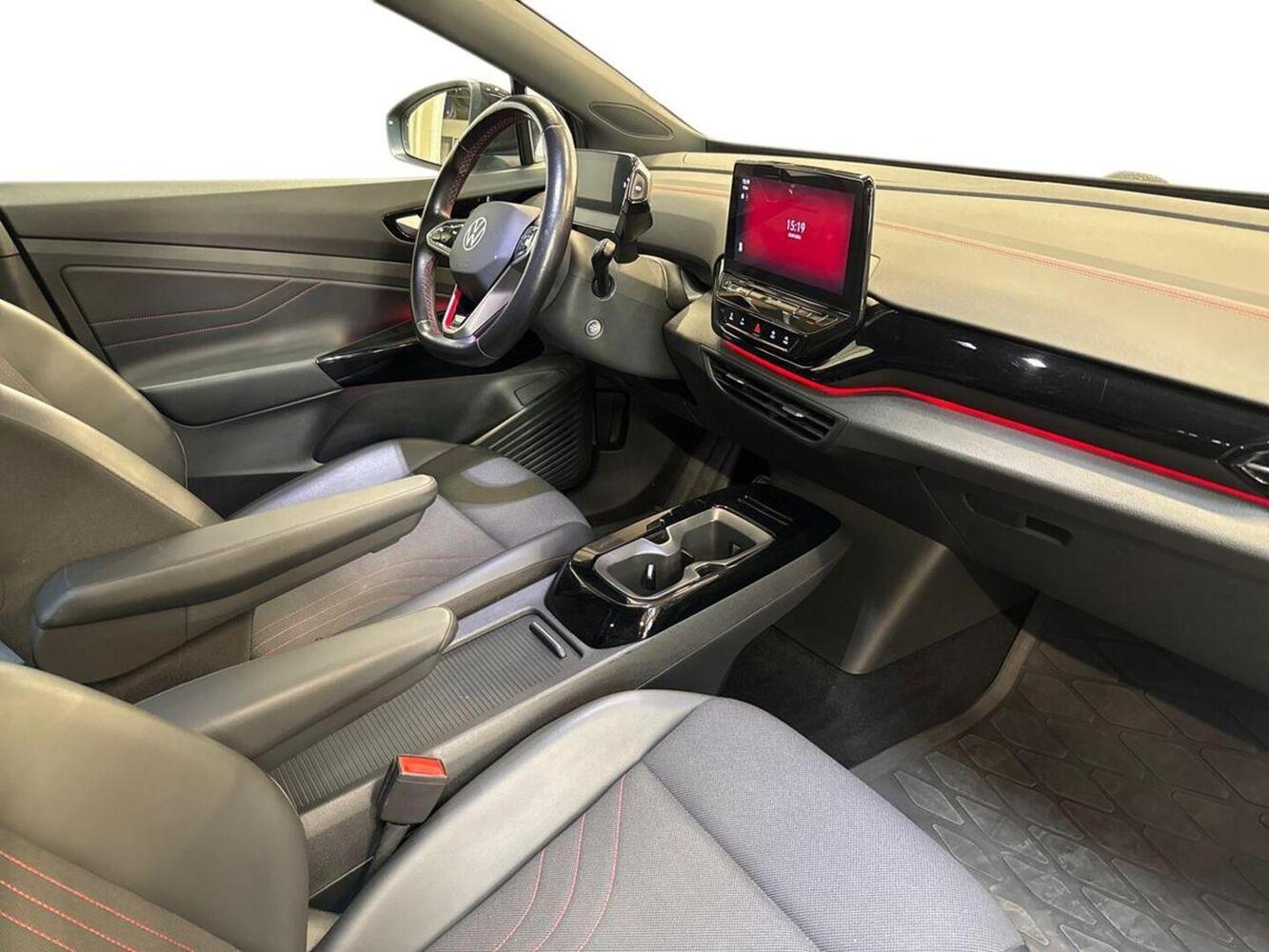 Volkswagen ID.4 vaihtoauto