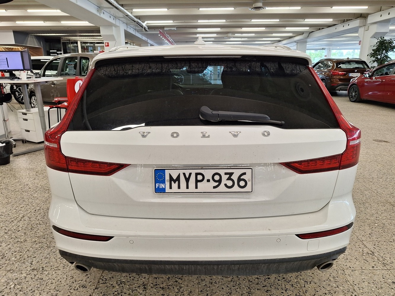 Volvo V60 vaihtoauto