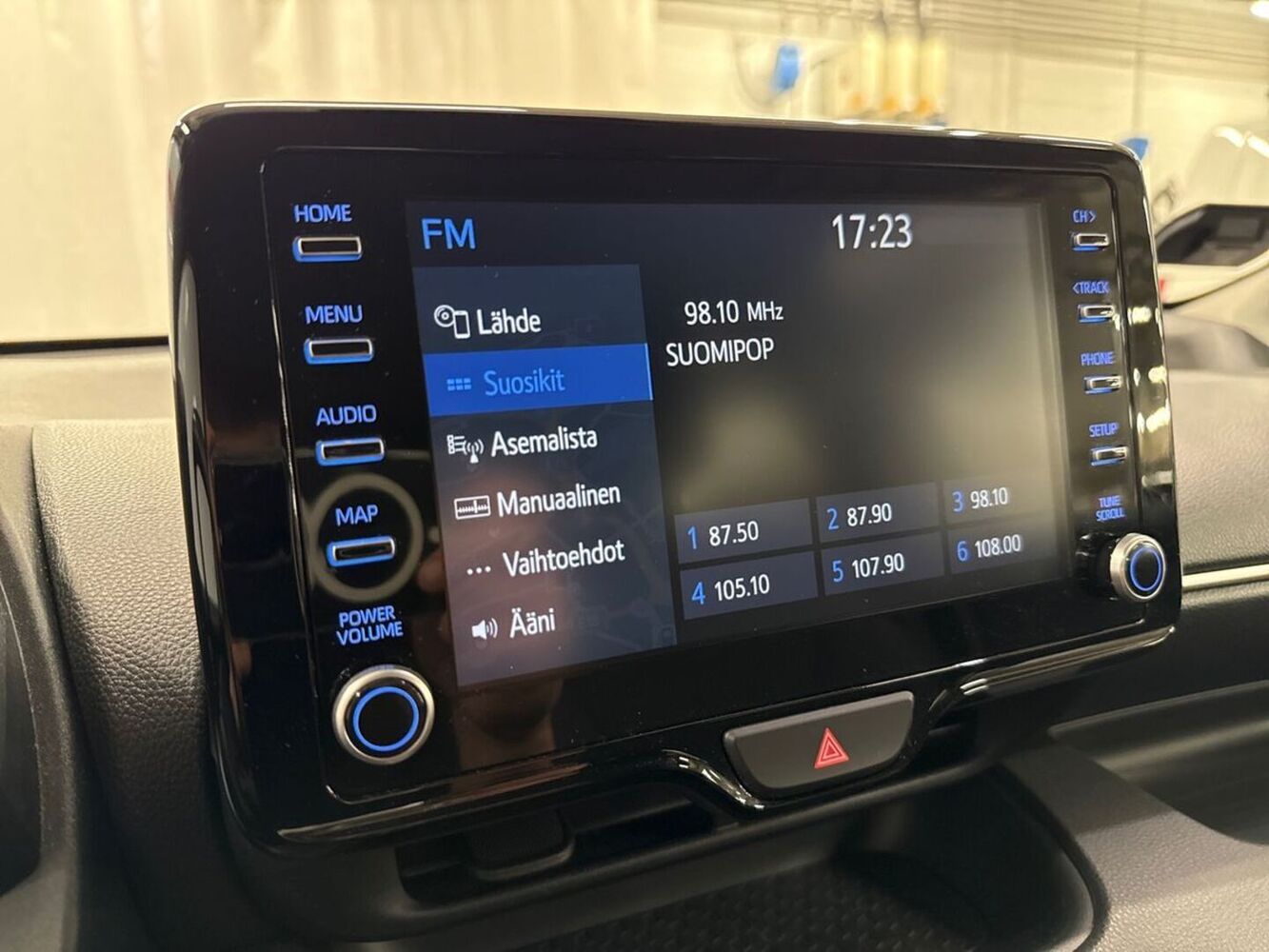 Toyota Yaris vaihtoauto