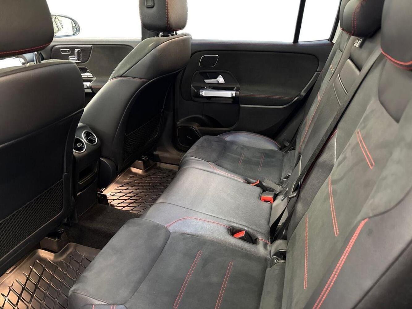 Mercedes-Benz GLB vaihtoauto