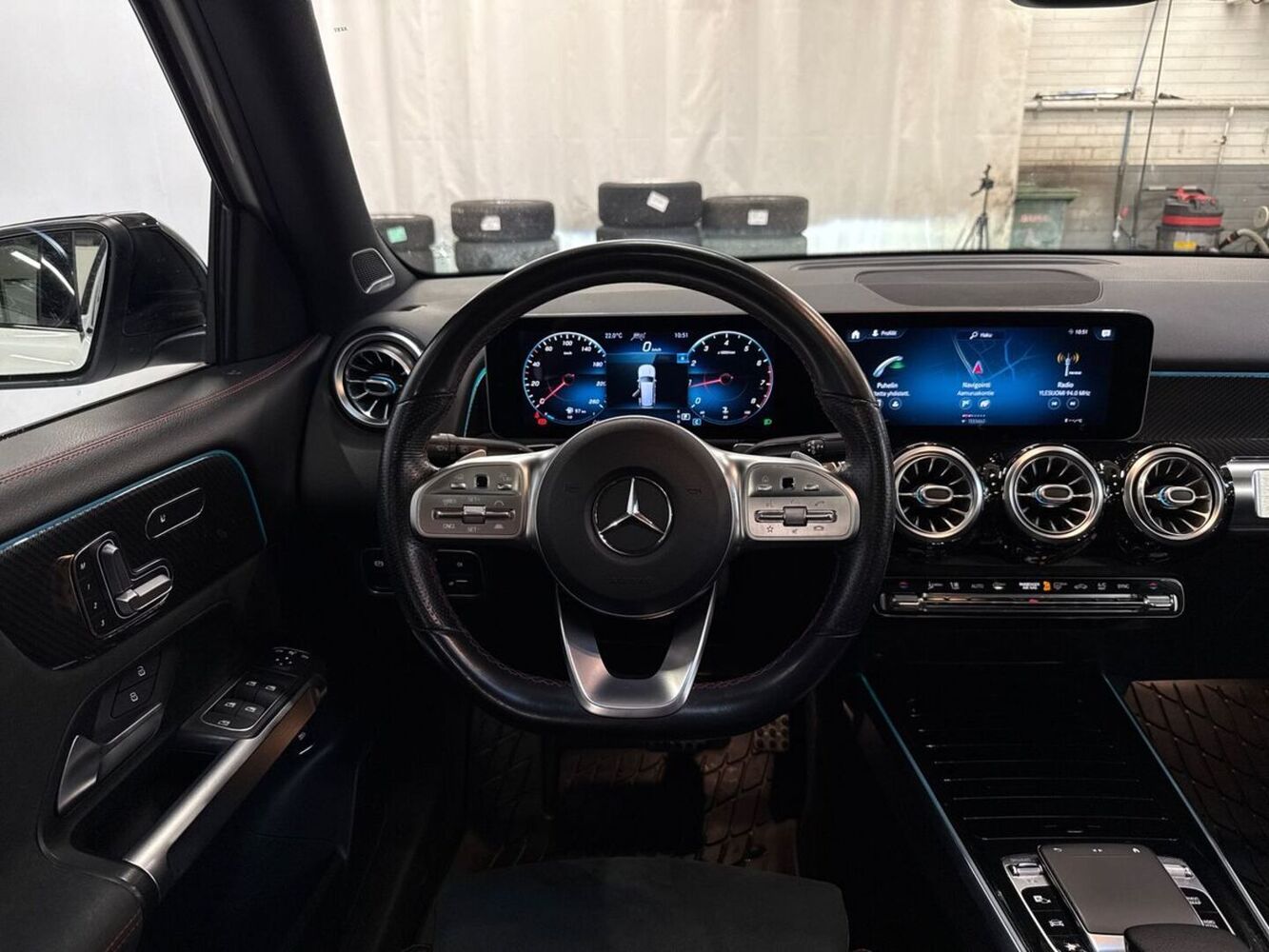 Mercedes-Benz GLB vaihtoauto