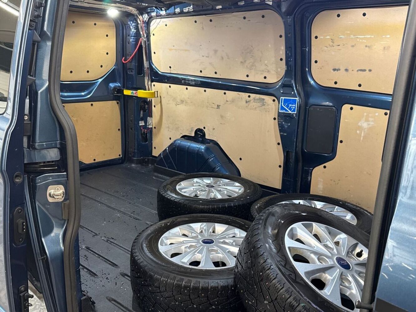 Ford Transit Custom vaihtoauto