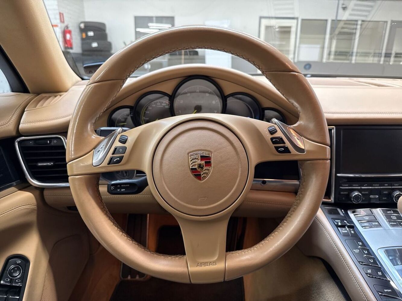 Porsche Panamera vaihtoauto