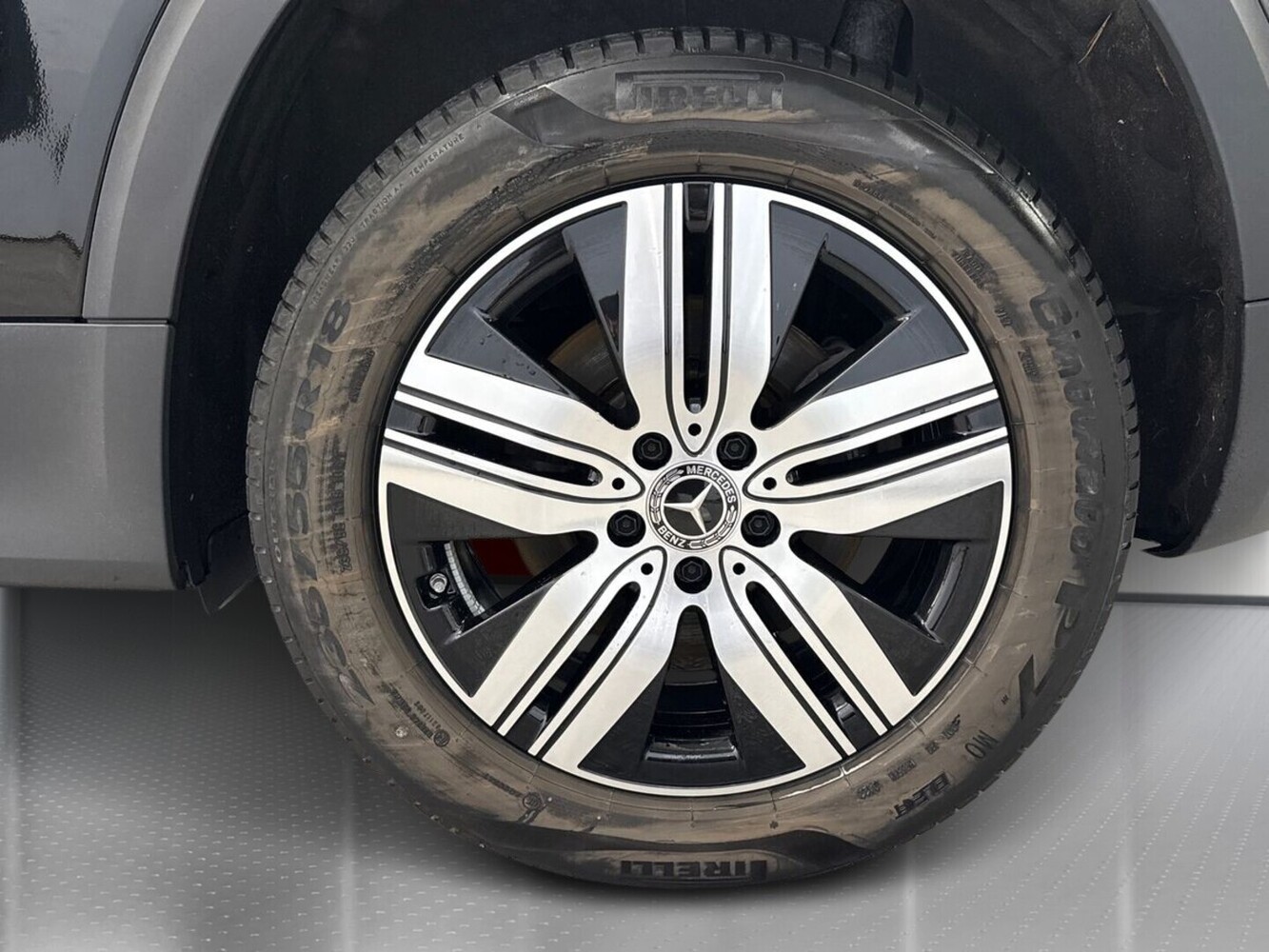 Mercedes-Benz EQB vaihtoauto
