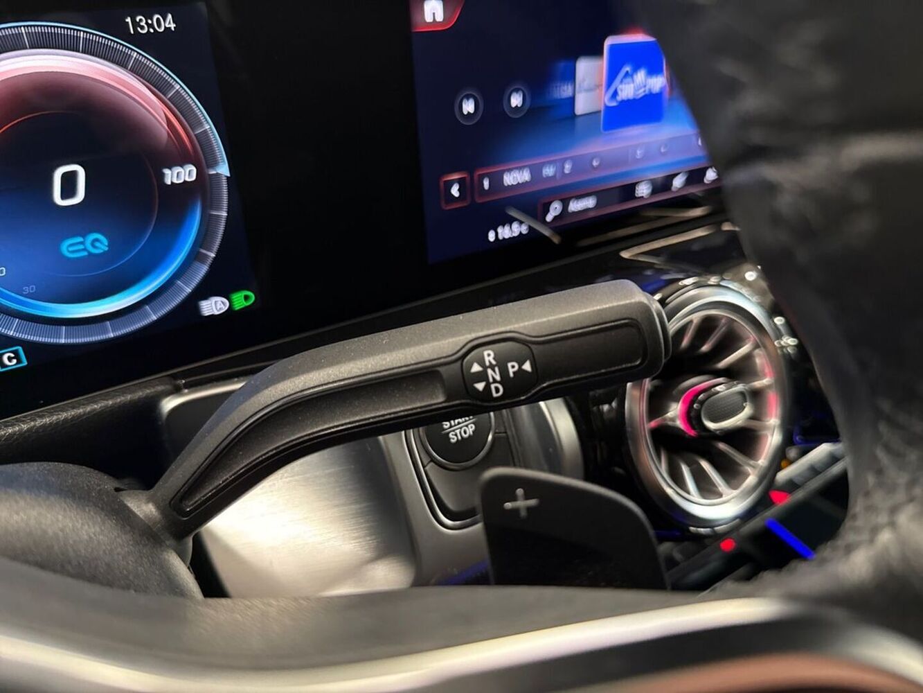 Mercedes-Benz EQB vaihtoauto