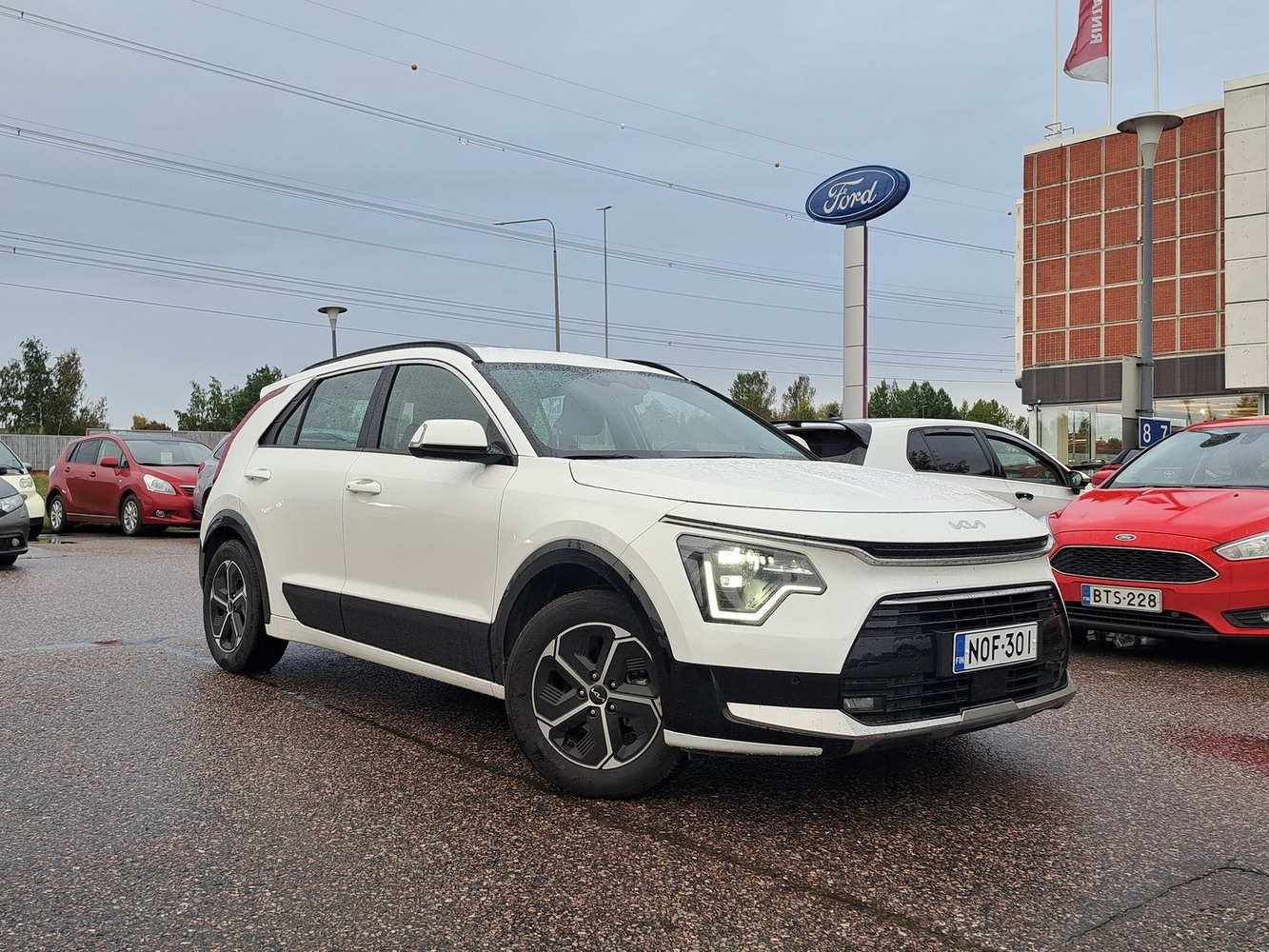 Kia Niro vaihtoauto