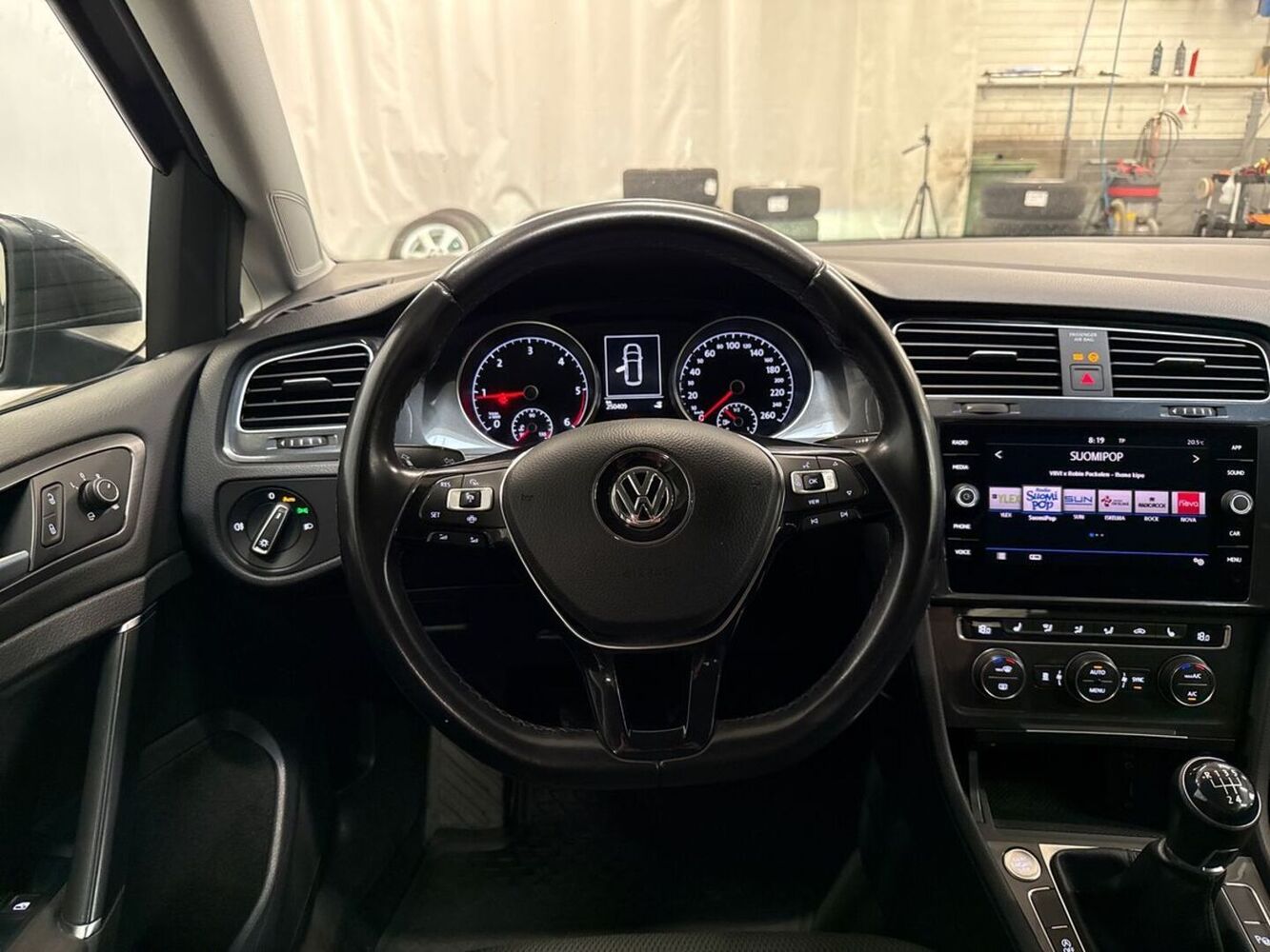 Volkswagen Golf vaihtoauto