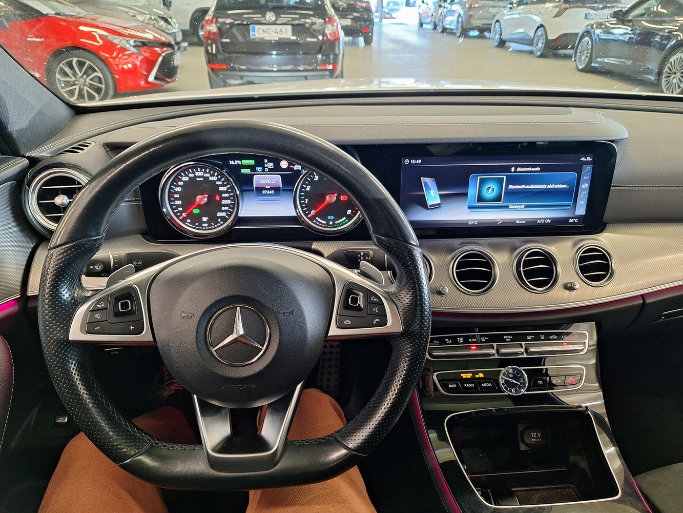 Mercedes-Benz E vaihtoauto