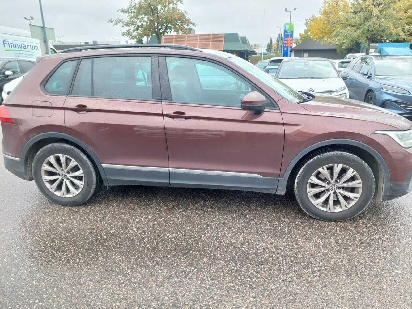 Volkswagen Tiguan vaihtoauto