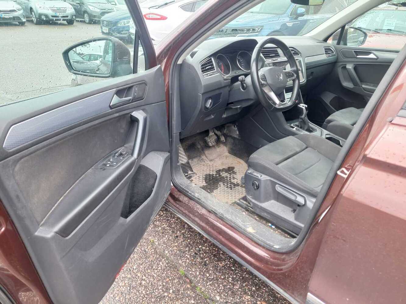 Volkswagen Tiguan vaihtoauto
