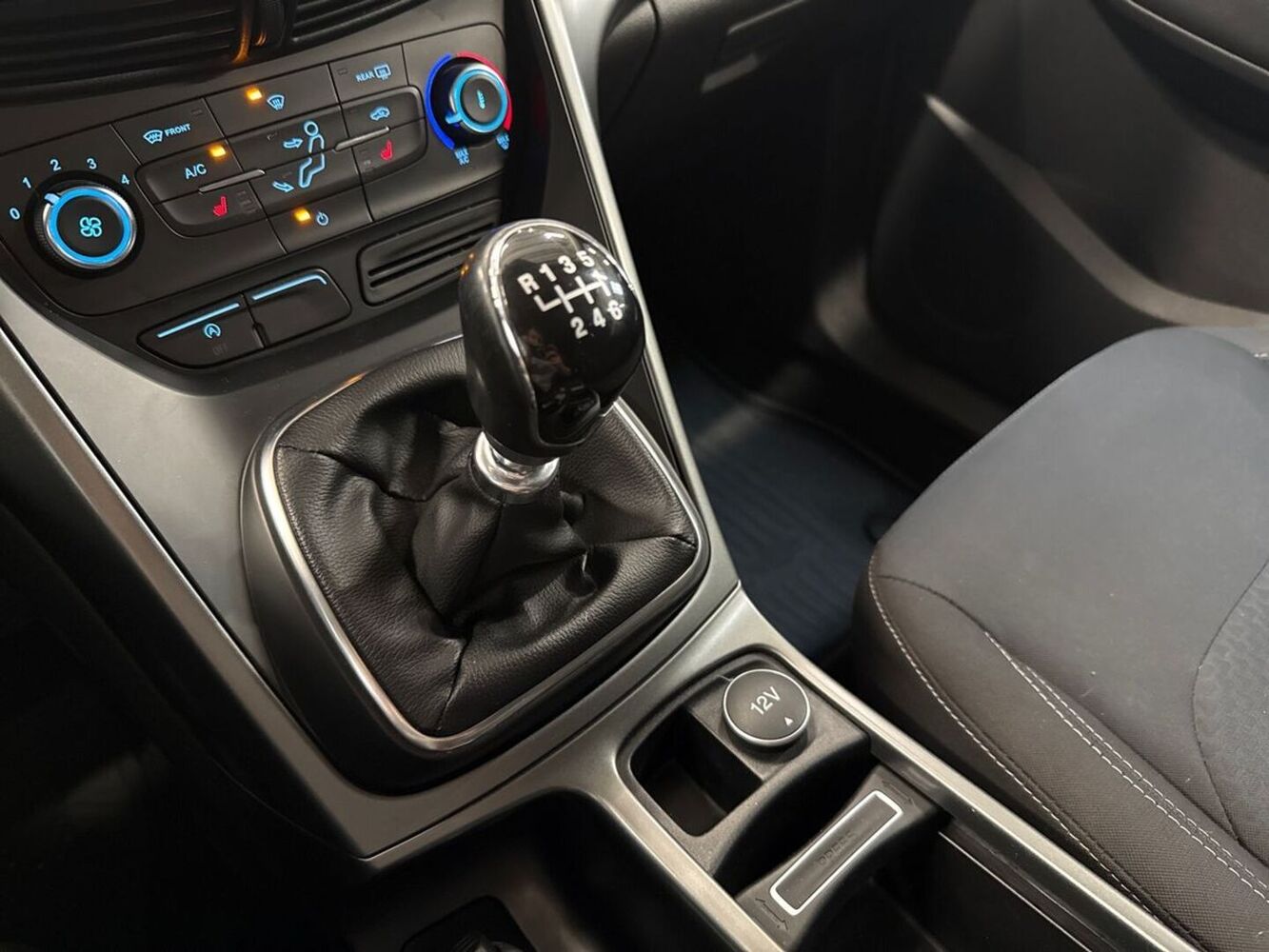 Ford Kuga vaihtoauto