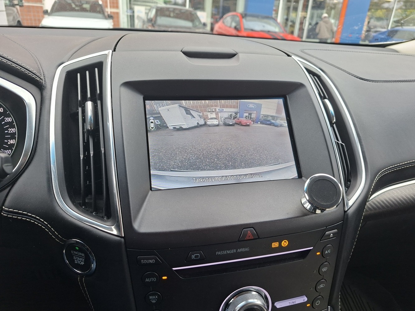 Ford Edge vaihtoauto