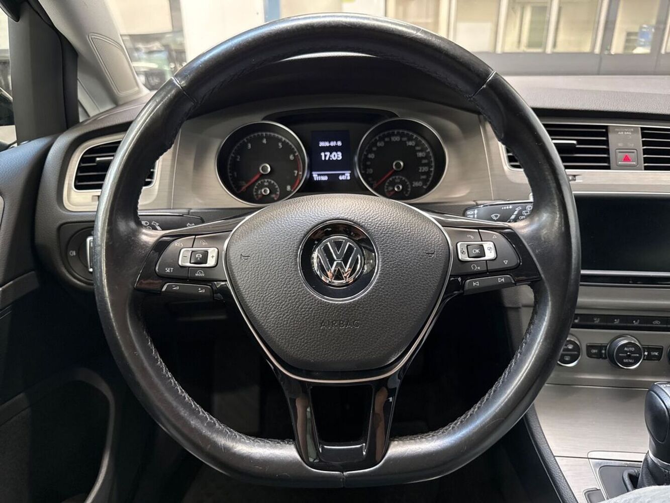 Volkswagen Golf vaihtoauto