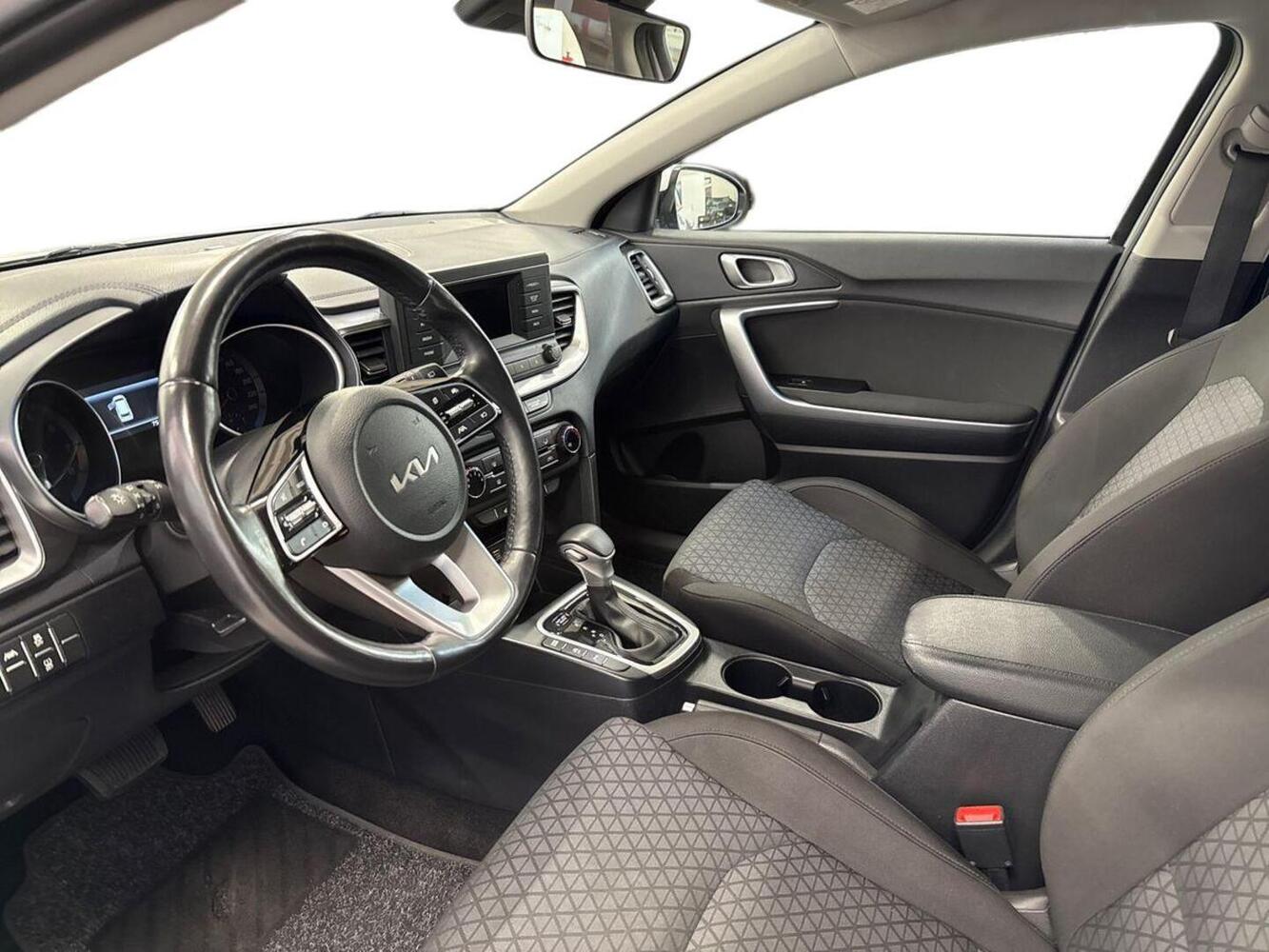 Kia Ceed vaihtoauto