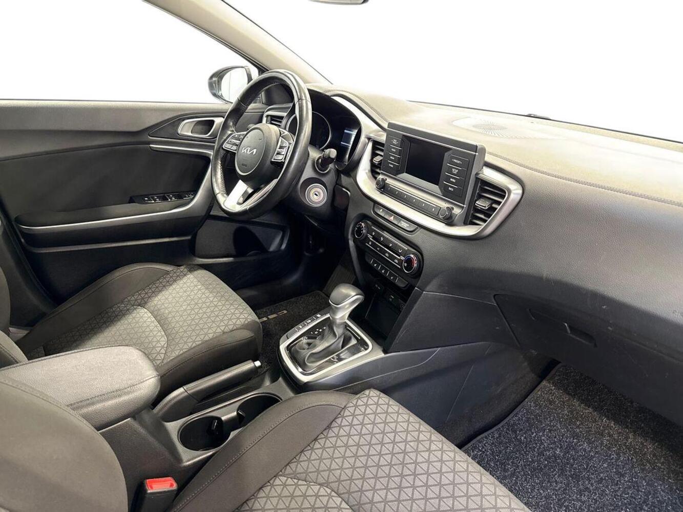 Kia Ceed vaihtoauto